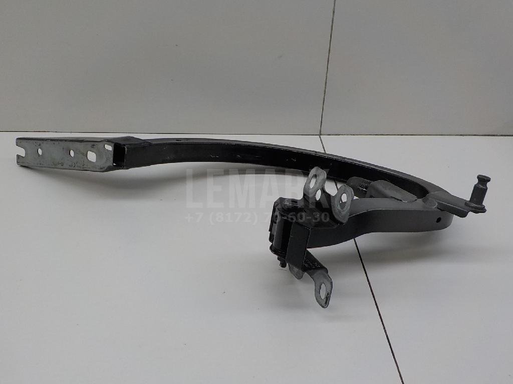 Петля крышки багажника