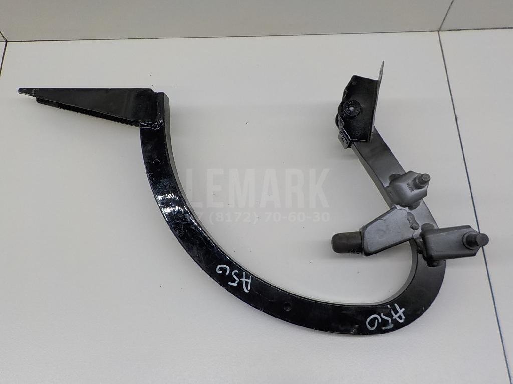 Петля крышки багажника