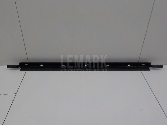 Воздуховод радиатора нижний