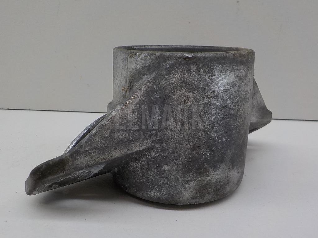 Опора заднего амортизатора