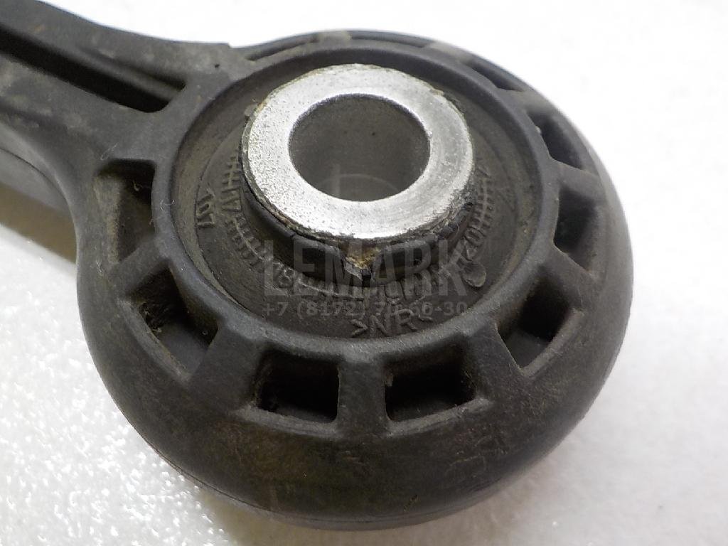 Стойка переднего стабилизатора