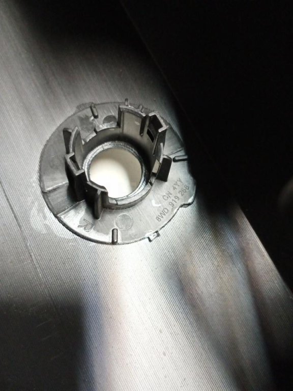 Бампер задний