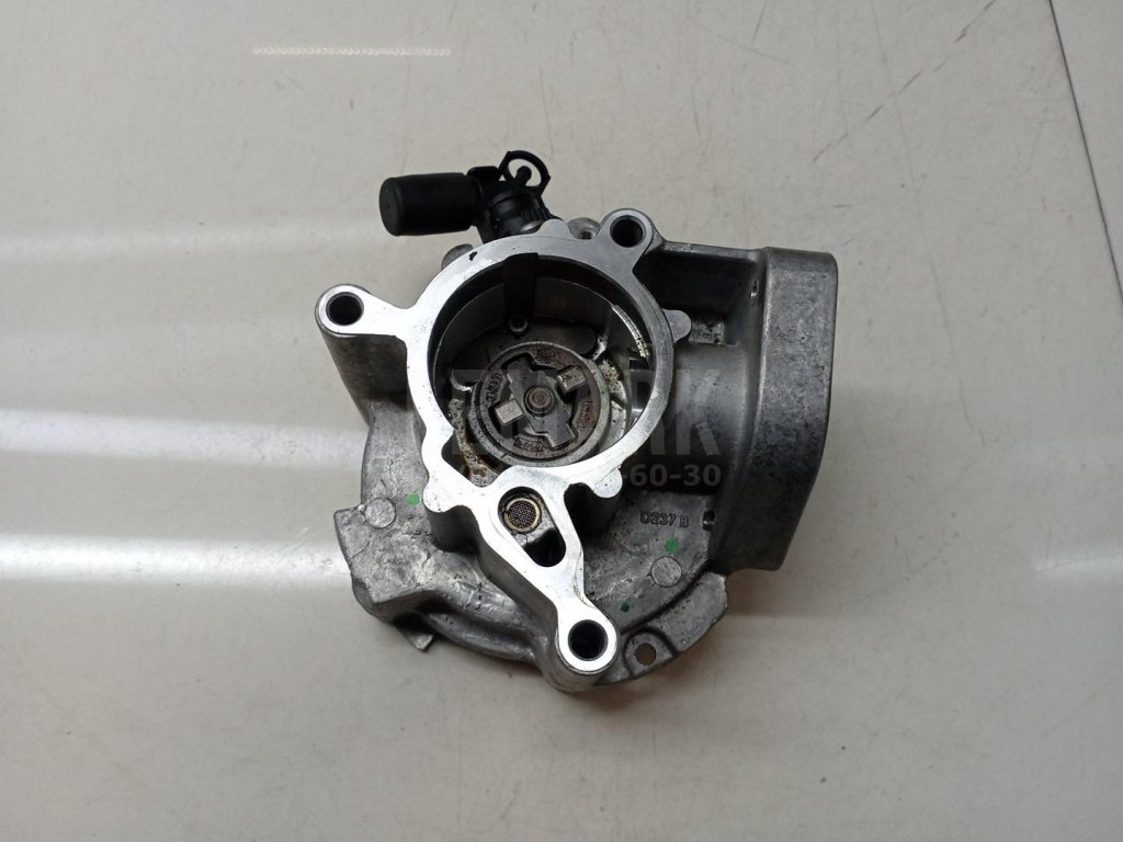 Насос вакуумный