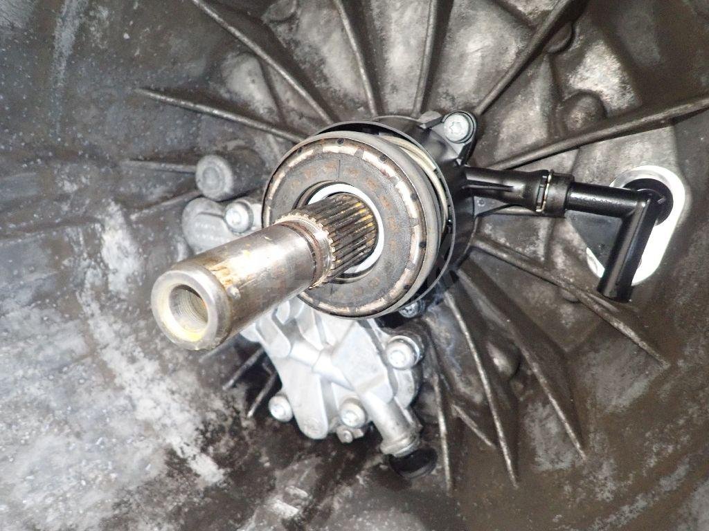 МКПП (механическая коробка переключения передач)