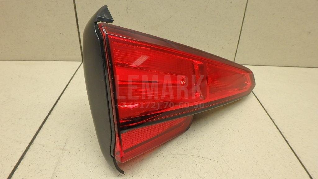 Фонарь задний внутренний левый