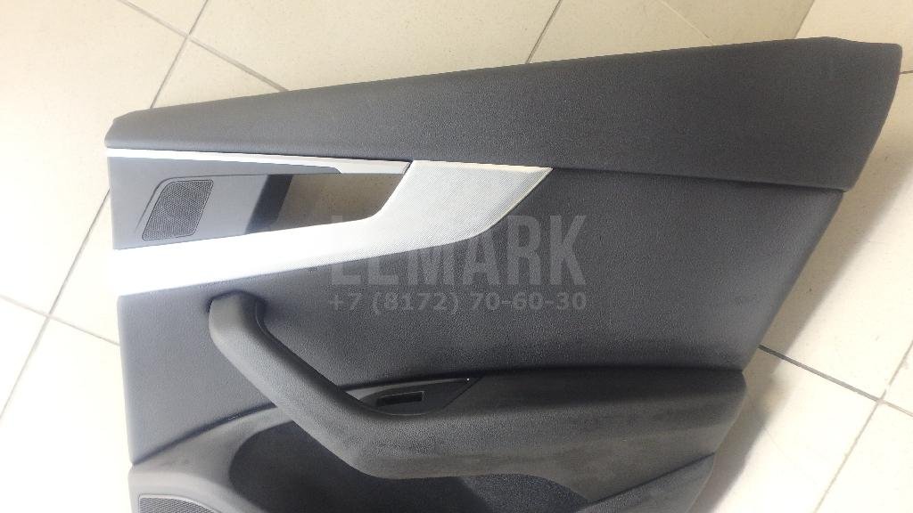 Обшивка двери задней правой