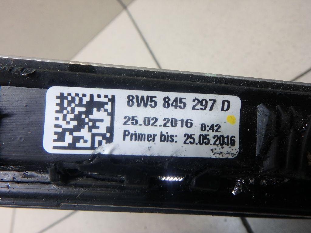 Стекло кузовное глухое правое