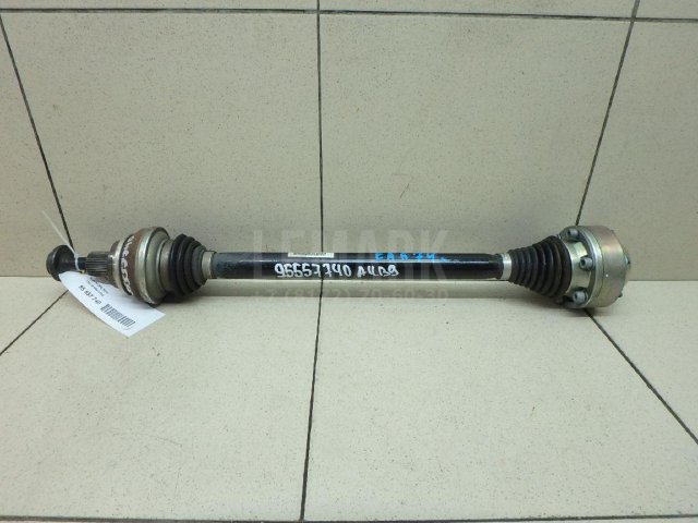 Полуось задняя