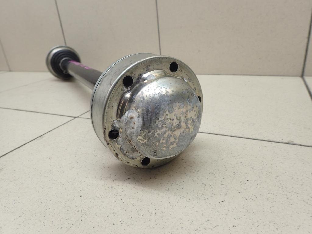 Полуось задняя