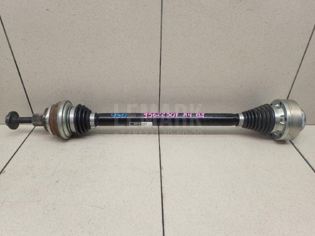 Полуось задняя