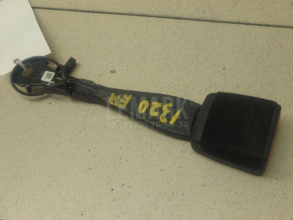 Ответная часть ремня безопасности