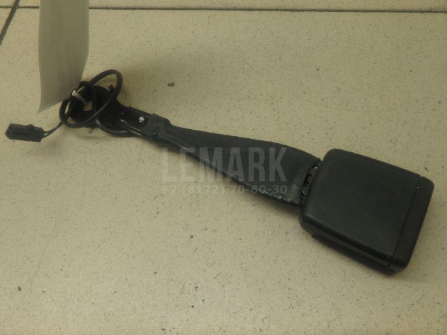 Ответная часть ремня безопасности