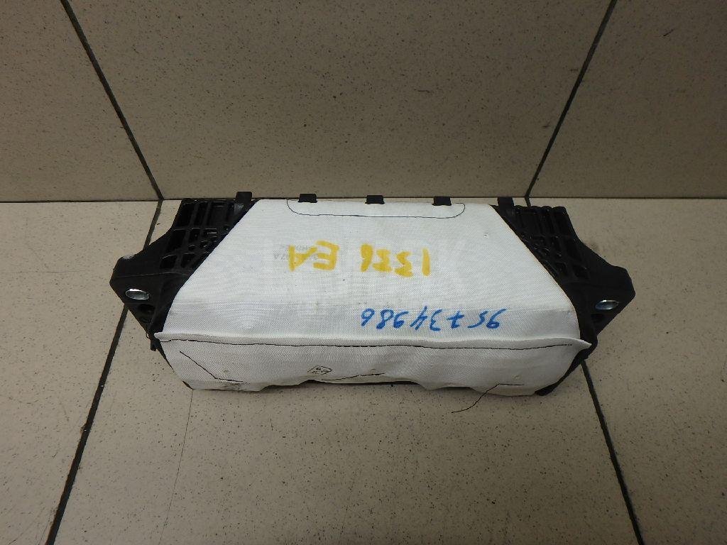 Подушка безопасности пассажирская (в торпедо)