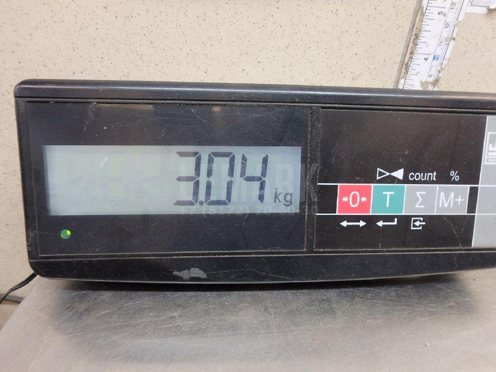 Стекло двери передней левой