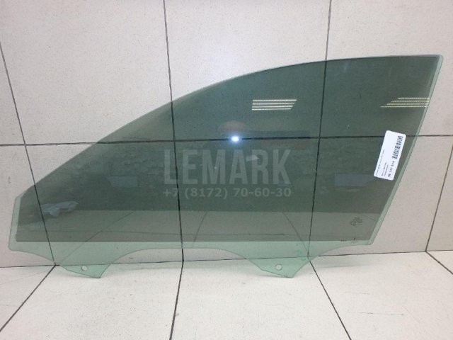 Стекло двери передней левой