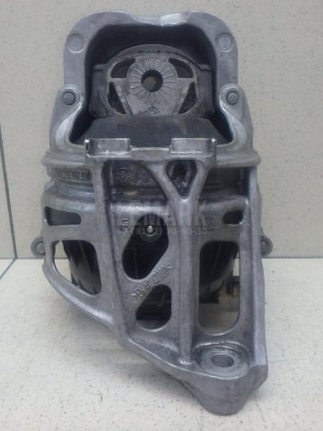 Опора двигателя левая