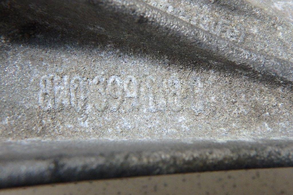 Опора КПП для  Alfa Romeo 75 1985-1992