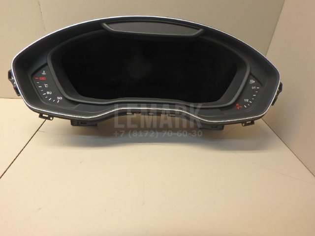 Панель приборов