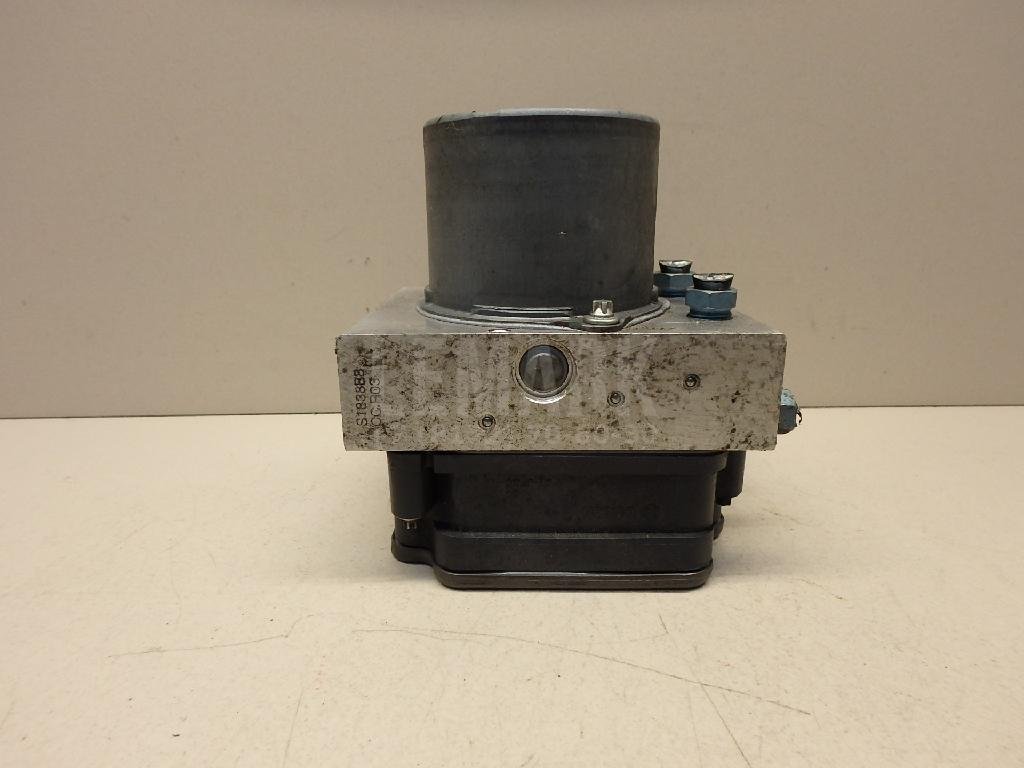 Блок ABS (насос)