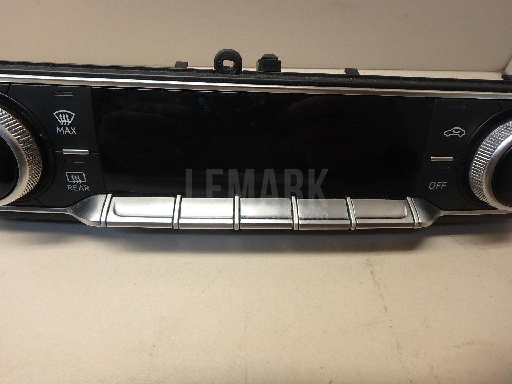 Блок управления климатической установкой