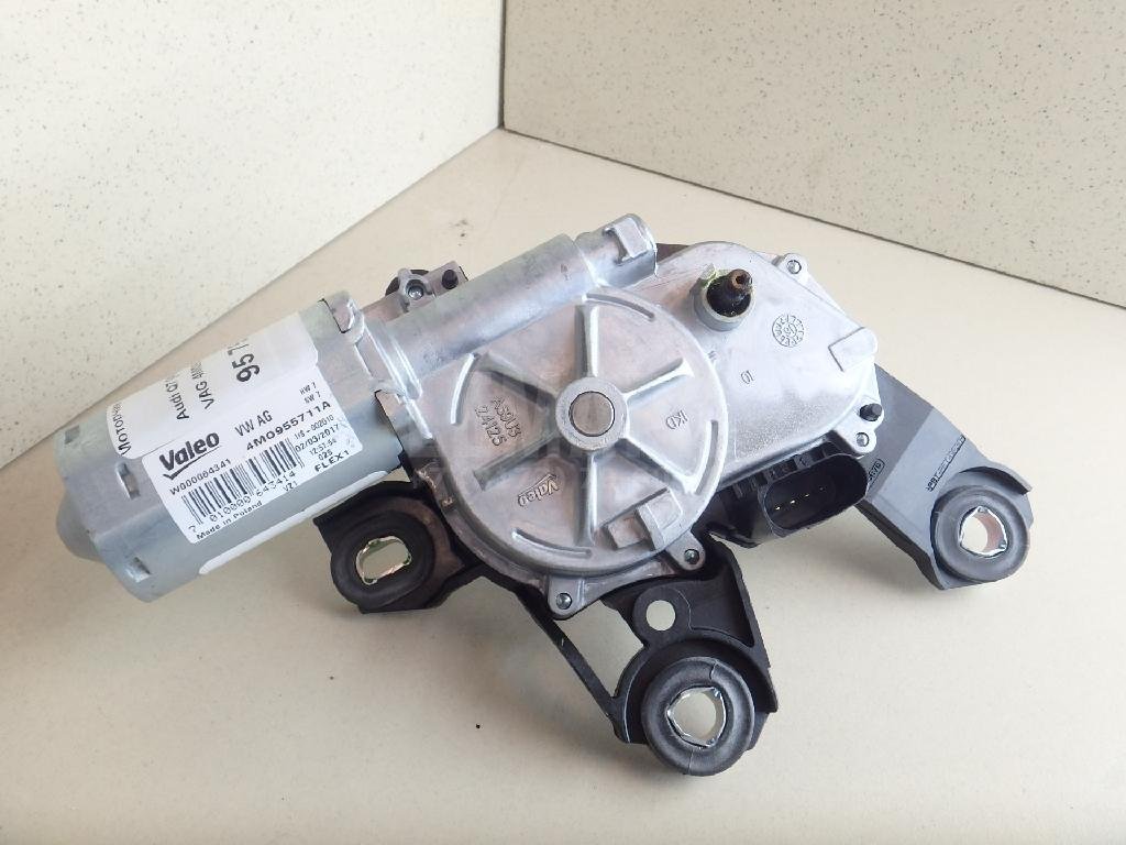 Моторчик стеклоочистителя задний