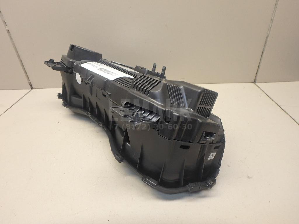 Панель приборов