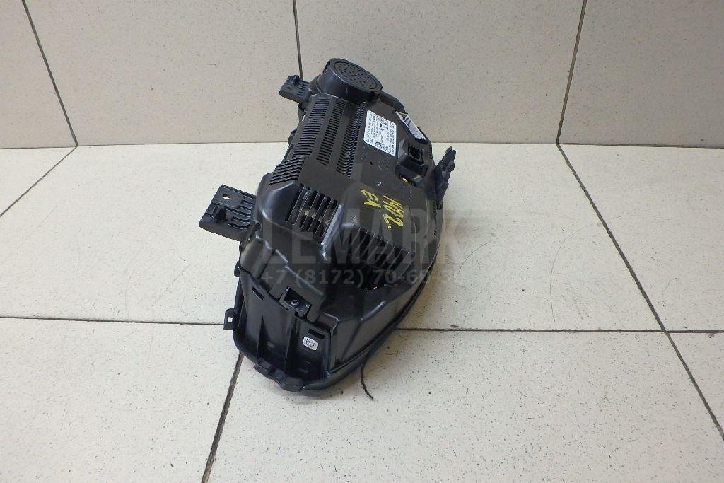 Панель приборов