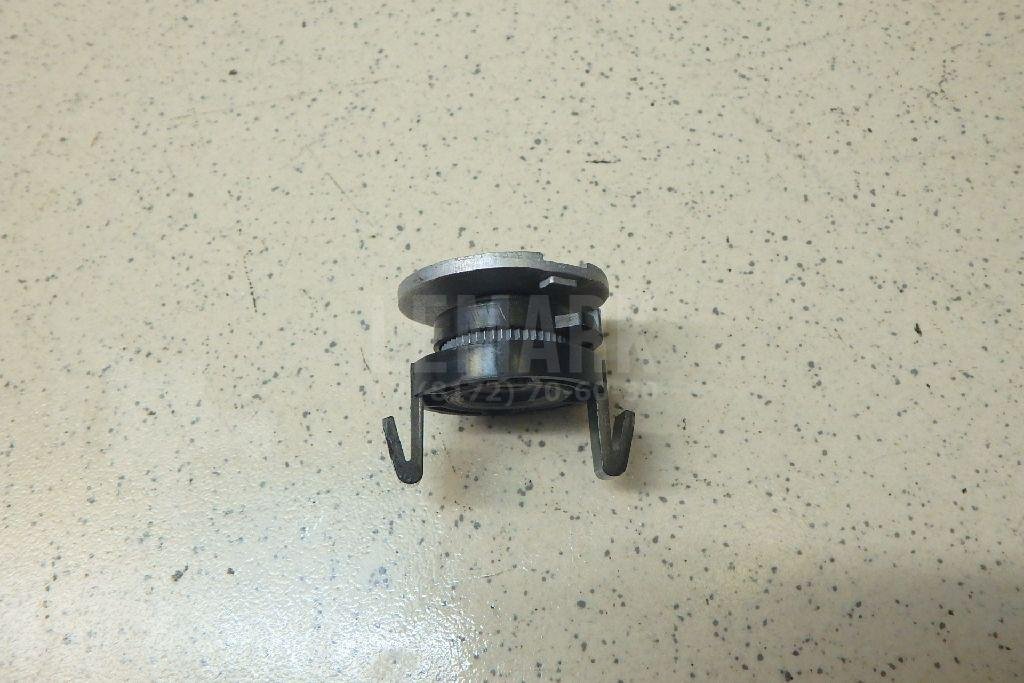 Крепеж фары