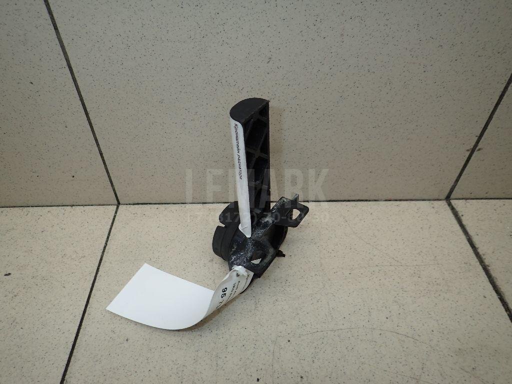 Кронштейн радиатора