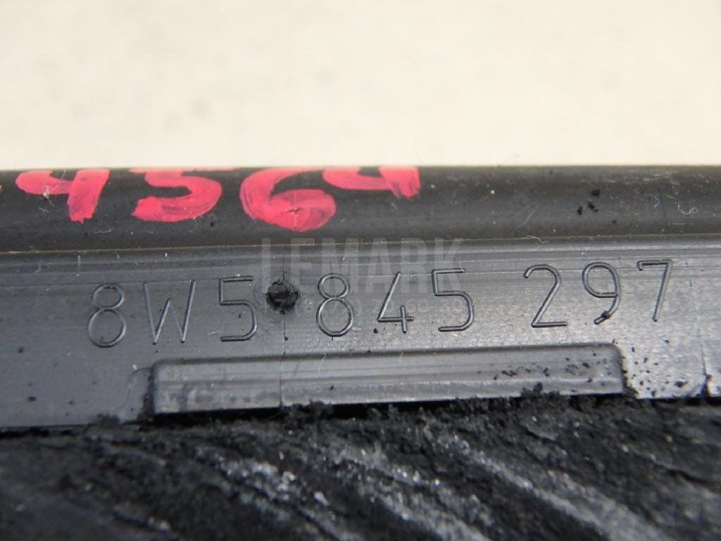 Стекло кузовное глухое левое