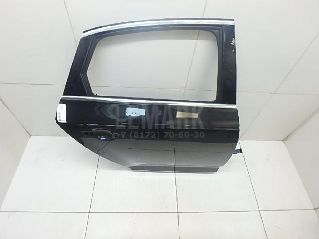 Дверь задняя правая