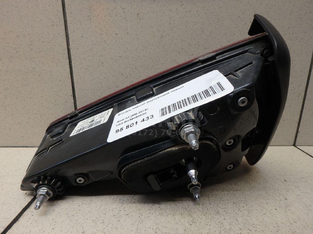 Фонарь задний внутренний левый