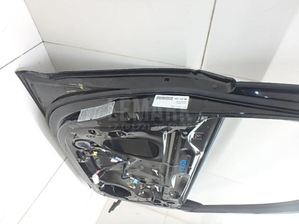 Дверь передняя левая