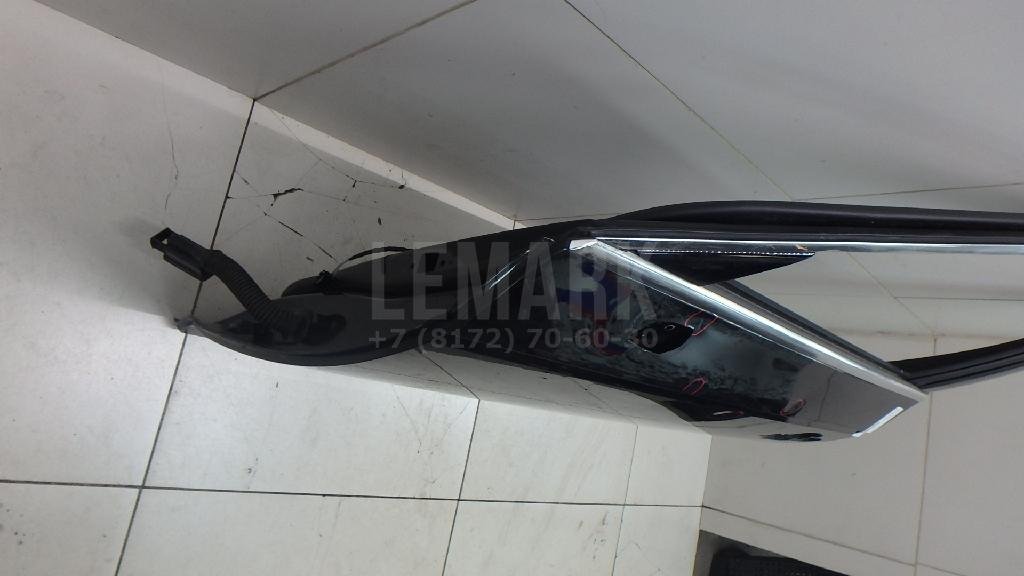 Дверь передняя левая