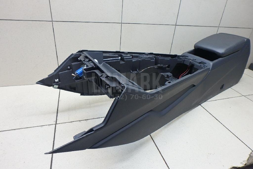 Консоль для  Audi A3 (8Y) 2020