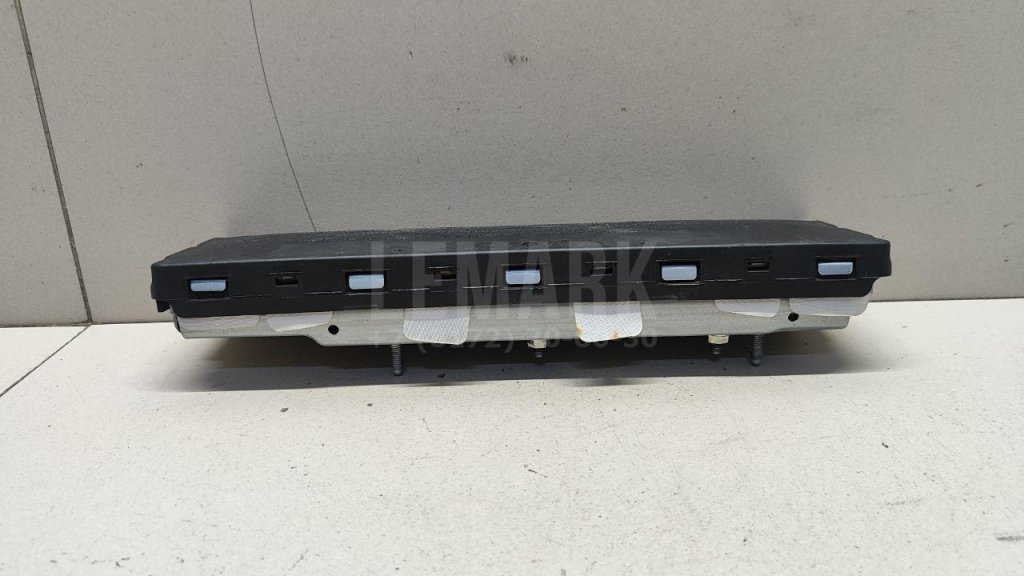 Подушка безопасности нижняя (для колен)