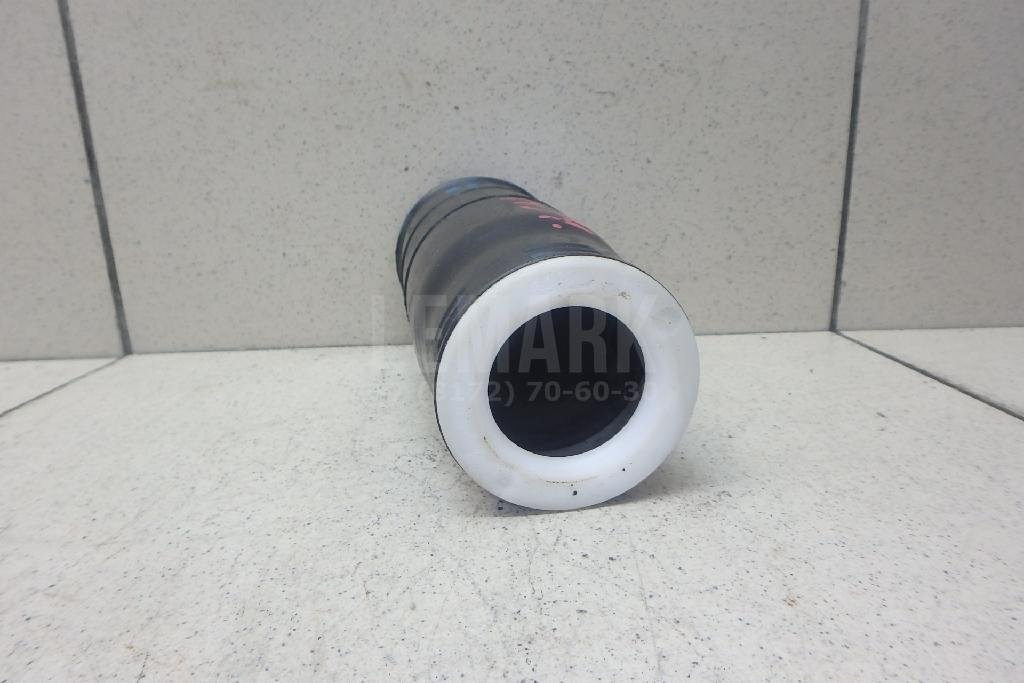 Пыльник заднего амортизатора