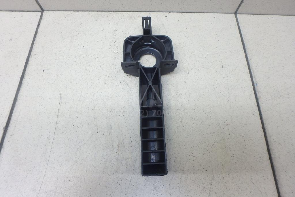 Кронштейн радиатора