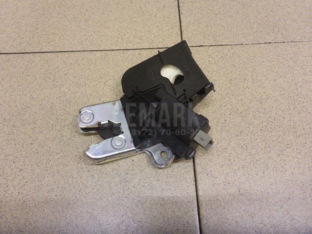 Замок багажника