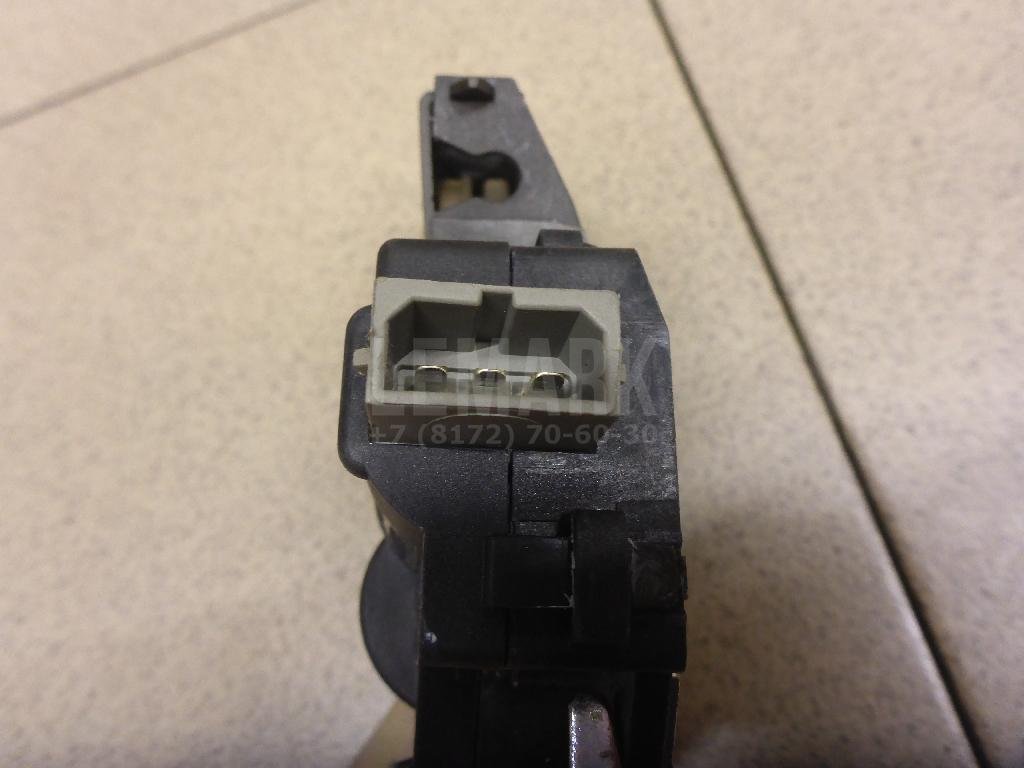 Замок багажника