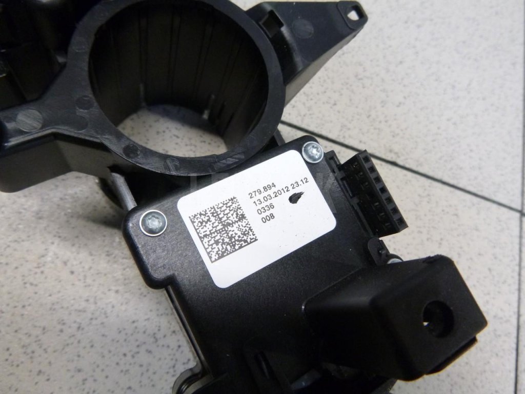 Переключатель подрулевой в сборе