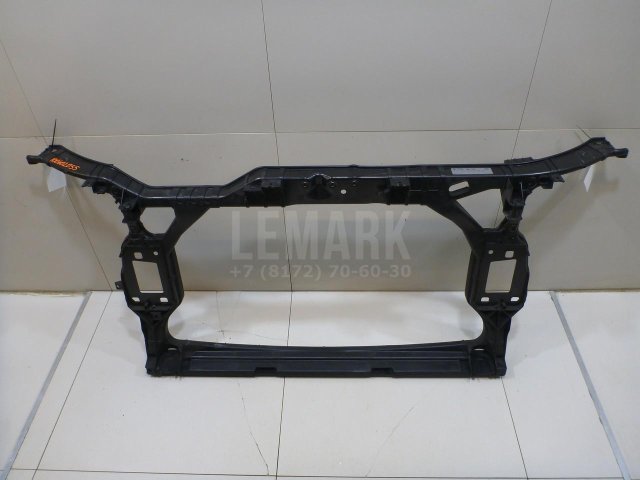 Панель передняя