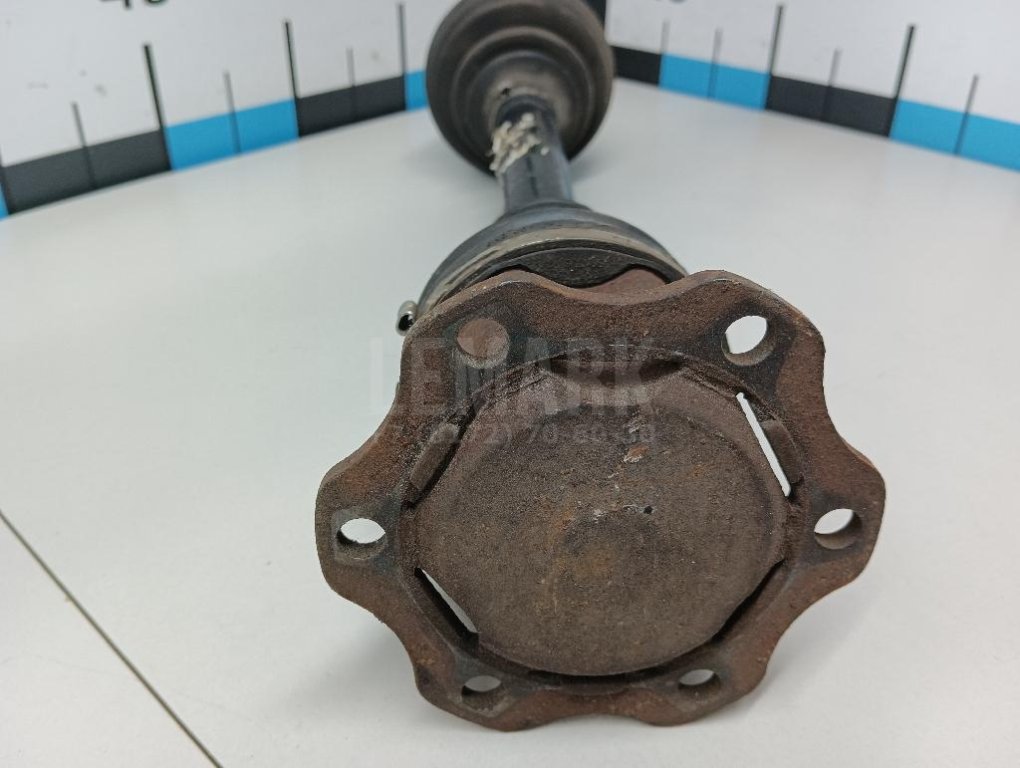 Полуось передняя