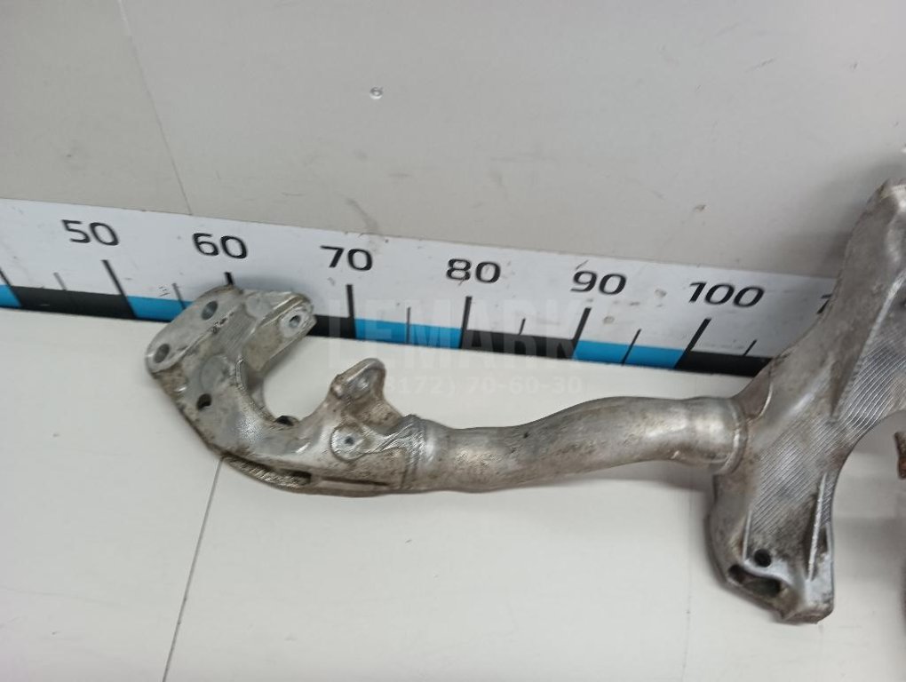 Балка подмоторная