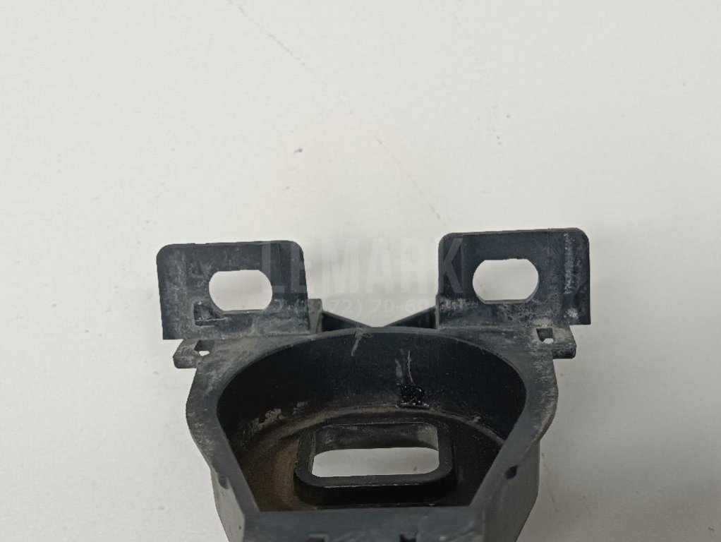 Кронштейн радиатора