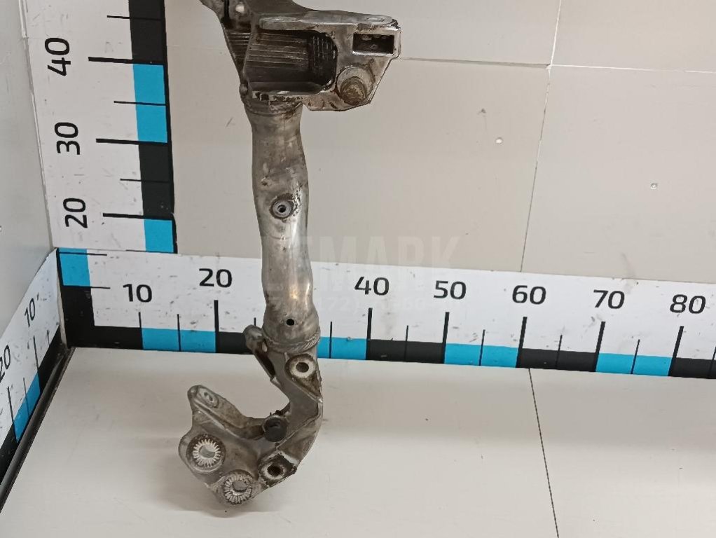 Балка подмоторная