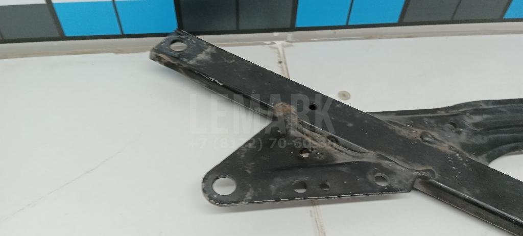 Балка подмоторная