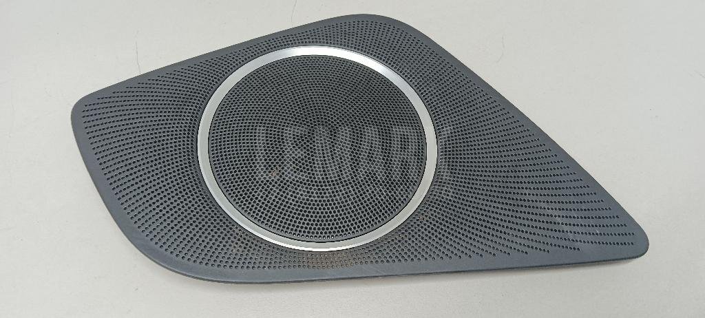 Решетка динамика для  Audi A4 [B8] Allroad 2009-2015