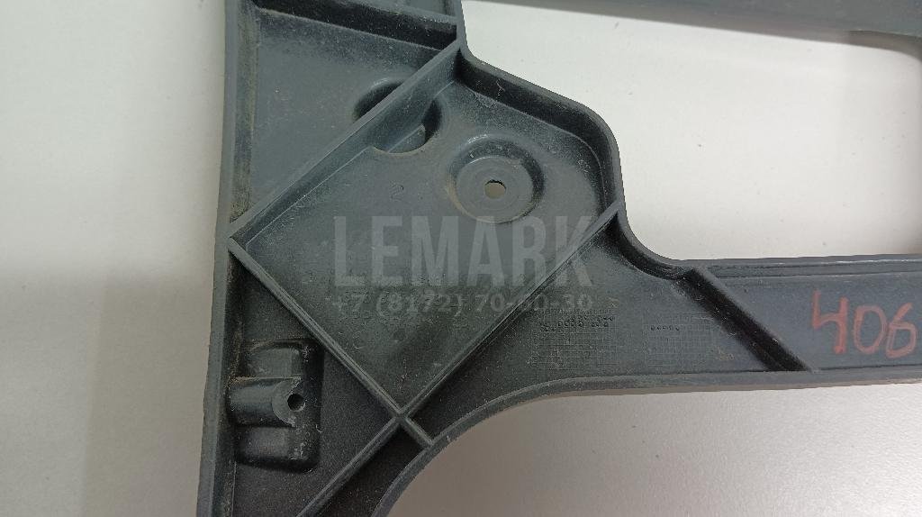 Направляющая заднего бампера левая