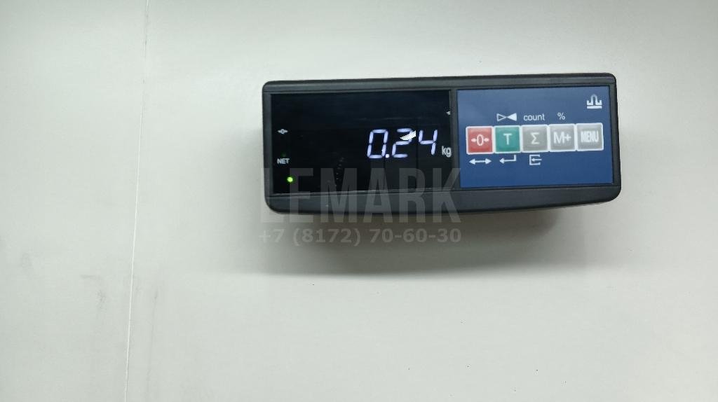 Направляющая заднего бампера левая